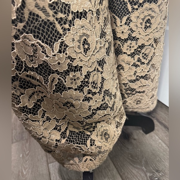 Alexis Lace Off-Shoulder lined Jumpsuit halter - Picture 5 of 16